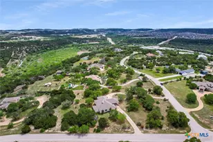 19620 Single Peak Cove, Spicewood, TX 78669 - Photo 38