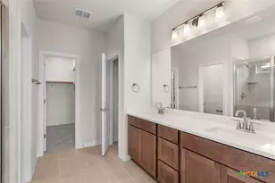 1850 Pining St, New Braunfels, TX 78132 - Photo 8