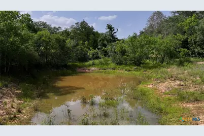 10473 County Road 15, Hallettsville, TX 77964 - Photo 20