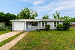 1009 S 5th St, Copperas Cove, TX 76522 - Photo 1