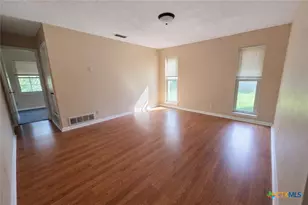 1518 Dallas St, Killeen, TX 76541 - Photo 6
