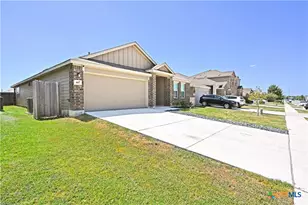 447 Agave Flats Dr, New Braunfels, TX 78130 - Photo 4