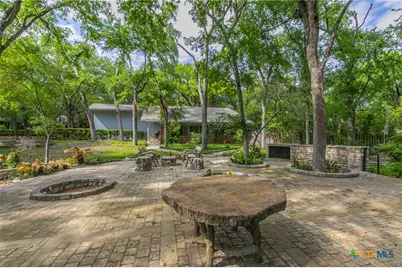 2518 Marlandwood Road, Temple, TX 76502 - Photo 2