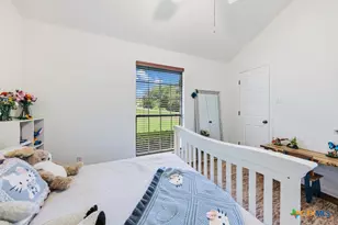 142 Carriage Ct, Bastrop, TX 78602 - Photo 26