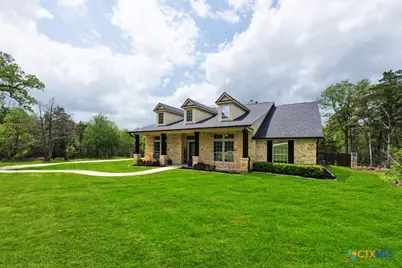 142 Carriage Court, Bastrop, TX 78602 - Photo 4