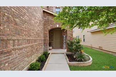 3933 Legend Pond Drive, New Braunfels, TX 78130 - Photo 8