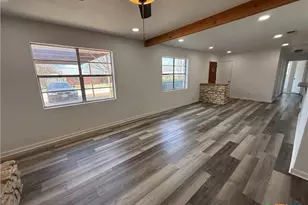 801 Meadowlark St, Hamilton, TX 76531 - Photo 8