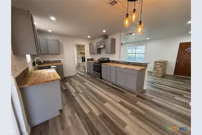 801 Meadowlark Street, Hamilton, TX 76531 - Photo 12