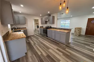 801 Meadowlark St, Hamilton, TX 76531 - Photo 12