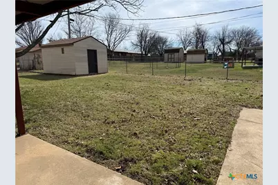 801 Meadowlark Street, Hamilton, TX 76531 - Photo 30