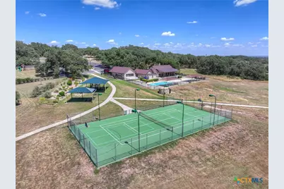 263 Paradise Hills, New Braunfels, TX 78132 - Photo 8