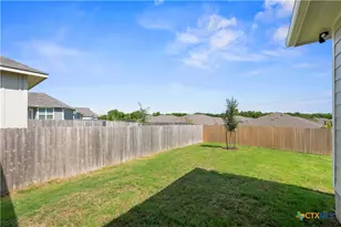 306 University Ave, Troy, TX 76579 - Photo 16