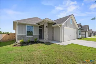 306 University Ave, Troy, TX 76579 - Photo 2
