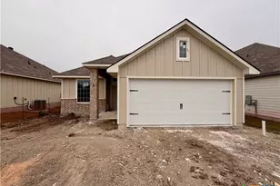 306 University Ave, Troy, TX 76579 - Photo 1