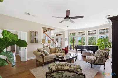 153 Shannon Valley Drive, Victoria, TX 77904 - Photo 4