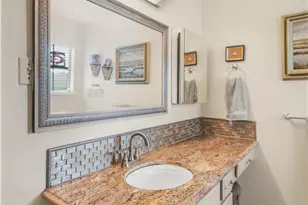 205 E Bay Ave, Seadrift, TX 77983 - Photo 28