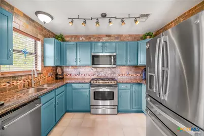 205 E Bay Avenue, Seadrift, TX 77983 - Photo 24