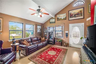 205 E Bay Ave, Seadrift, TX 77983 - Photo 18