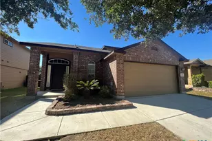 655 Tom Kemp Dr, New Braunfels, TX 78130 - Photo 2