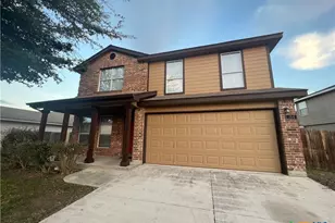 364 Starling Creek, New Braunfels, TX 78130 - Photo 2