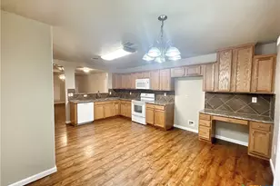 364 Starling Creek, New Braunfels, TX 78130 - Photo 6