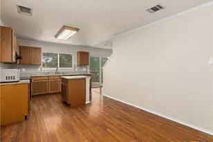 8519 Braun Path, San Antonio, TX 78254 - Photo 12