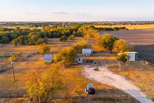 645 Old Luling Rd, Lockhart, TX 78644 - Photo 42