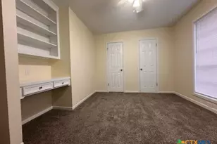 107 Bramble Bush Ln, Victoria, TX 77904 - Photo 16
