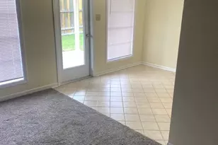 107 Bramble Bush Ln, Victoria, TX 77904 - Photo 4