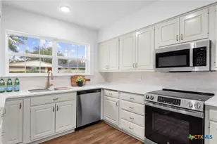 615 W Royal Ave, Temple, TX 76501 - Photo 1