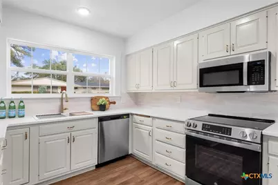 615 W Royal Avenue, Temple, TX 76501 - Photo 14