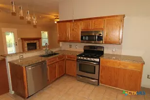 924 Northern Dancer Dr, Copperas Cove, TX 76522 - Photo 8