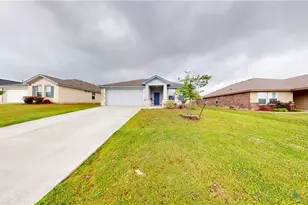 1745 Dryden Ave, Copperas Cove, TX 76522 - Photo 2