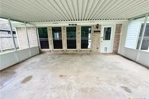 211 Pecos Dr, Victoria, TX 77904 - Photo 20