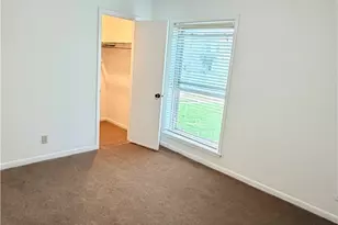 211 Pecos Dr, Victoria, TX 77904 - Photo 14