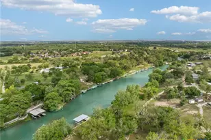 360 Shangrila Ln, New Braunfels, TX 78130 - Photo 34