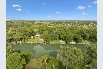 360 Shangrila Lane, New Braunfels, TX 78130 - Photo 32
