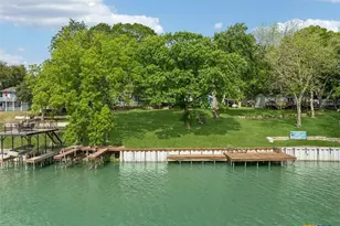 360 Shangrila Ln, New Braunfels, TX 78130 - Photo 36