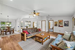 360 Shangrila Ln, New Braunfels, TX 78130 - Photo 20