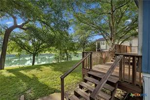 360 Shangrila Ln, New Braunfels, TX 78130 - Photo 8