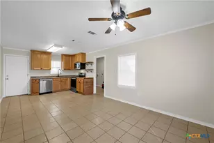 132 Key Ln, Eddy, TX 76524 - Photo 4