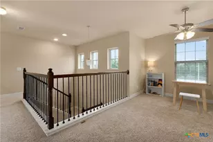 617 Community Dr, New Braunfels, TX 78132 - Photo 16