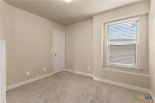 617 Community Dr, New Braunfels, TX 78132 - Photo 18