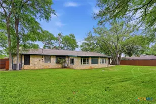 11102 Salado Springs Cir, Salado, TX 76571 - Photo 40
