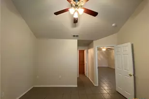 239 Rosalie Dr, New Braunfels, TX 78130 - Photo 16