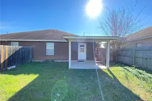 239 Rosalie Dr, New Braunfels, TX 78130 - Photo 18