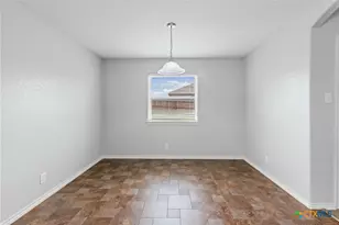 2704 Tarrant County Dr, Killeen, TX 76549 - Photo 6