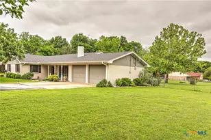 9752 Burgess Rd, Temple, TX 76501 - Photo 4