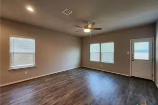 621 Jennifer Cv, New Braunfels, TX 78130 - Photo 10