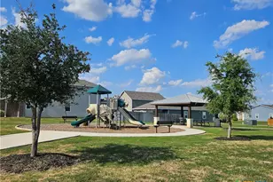 2565 Hiddenbrooke Trace, Seguin, TX 78155 - Photo 42